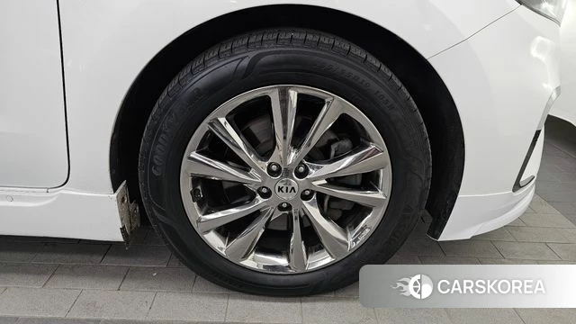 Kia The New Carnival id 4188539 из Кореи 13