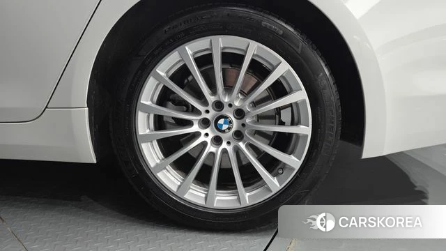 BMW 5 Series (G30) id 4496022 из Кореи 13