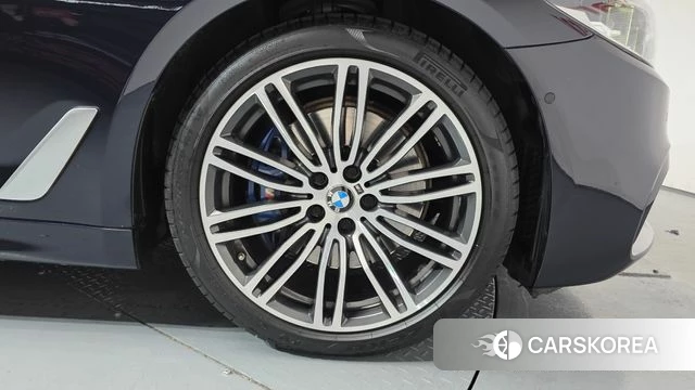 BMW 5 Series (G30) id 4551111 из Кореи 13