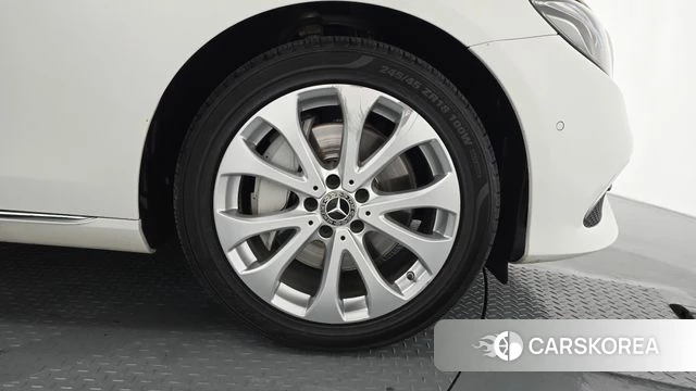 Mercedes-Benz E-Class W213 id 4551900 из Кореи 13