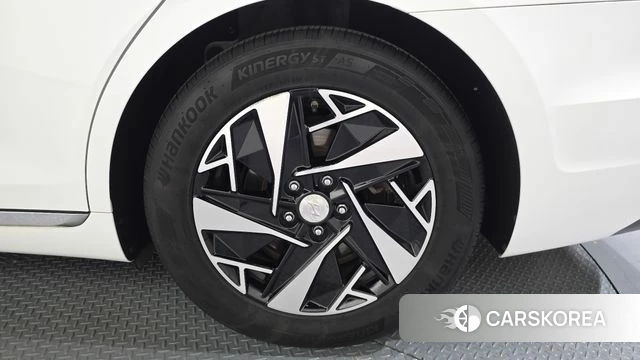 Hyundai The New Grandeur IG Hybrid id 4550766 из Кореи 13