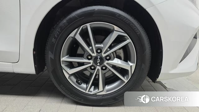 Kia The New K3 2nd generation id 4618710 из Кореи 13