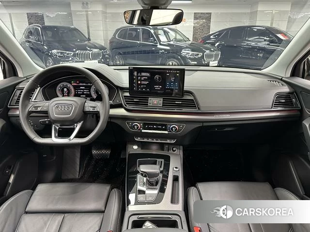 Audi Q5L id 4253376 из Китая 13