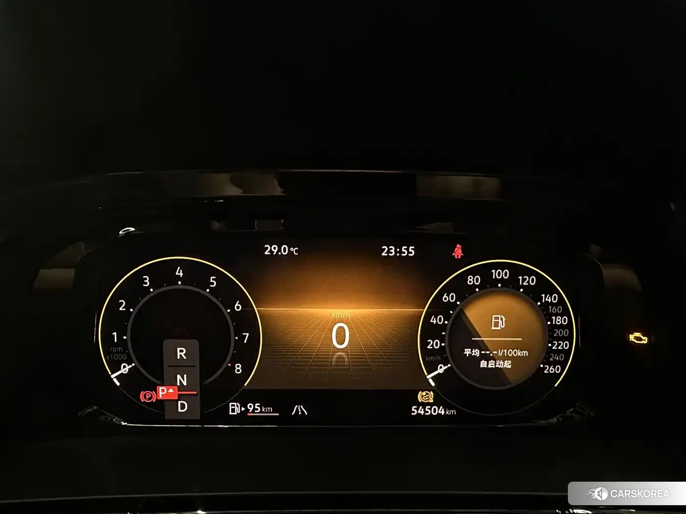 Volkswagen Touareg id 4583773 из Китая 13