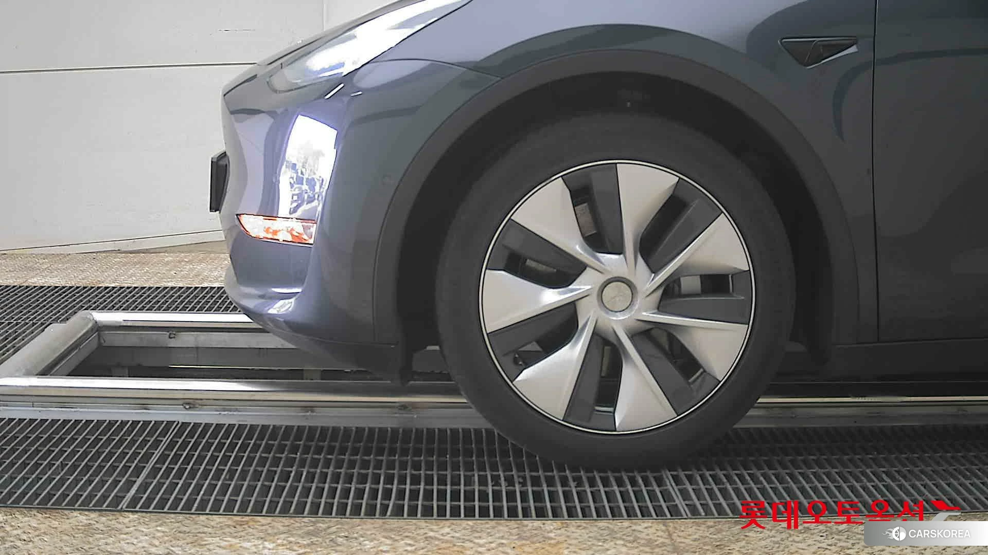 Tesla Model Y Long Range id 3888284 из Кореи 13