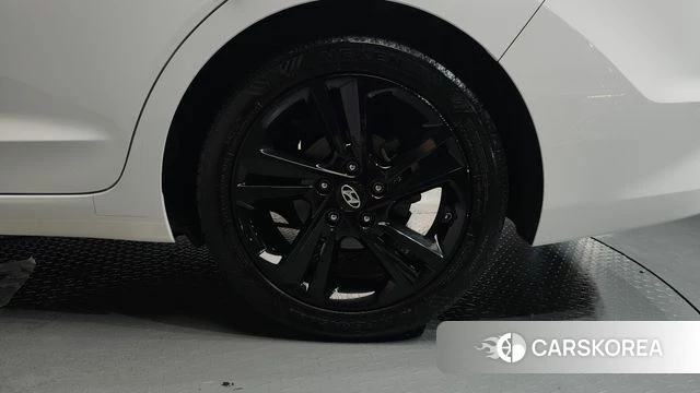 Hyundai Avante AD id 4918910 из Кореи 13