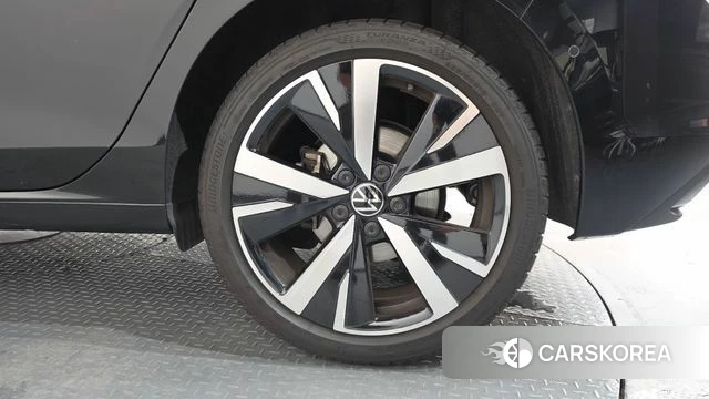 Volkswagen Golf 8th Generation id 4617575 из Кореи 13