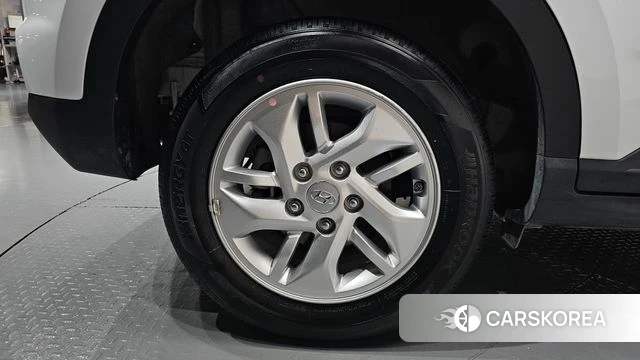 Hyundai Venue id 4589897 из Кореи 13