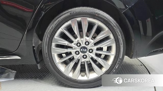 Kia The New K5 2nd generation id 4918758 из Кореи 13