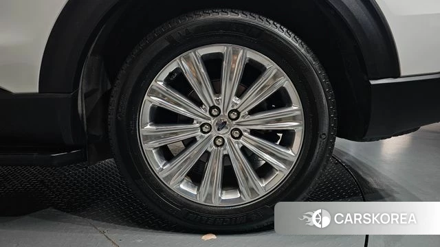 Ford Explorer 6th Generation id 4530427 из Кореи 13