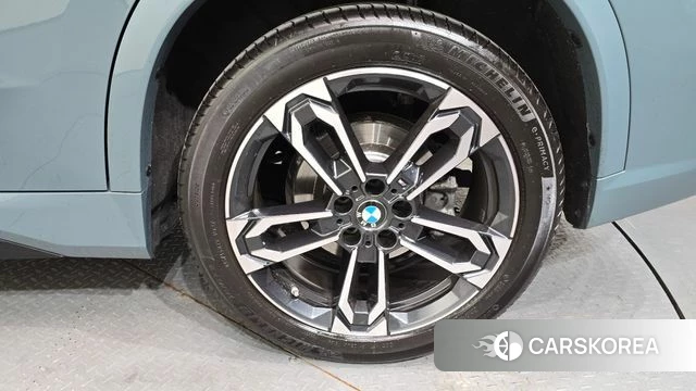BMW X1 (U11) id 4291876 из Кореи 13