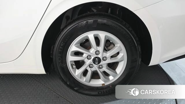 Kia Come New K3 id 4642652 из Кореи 13