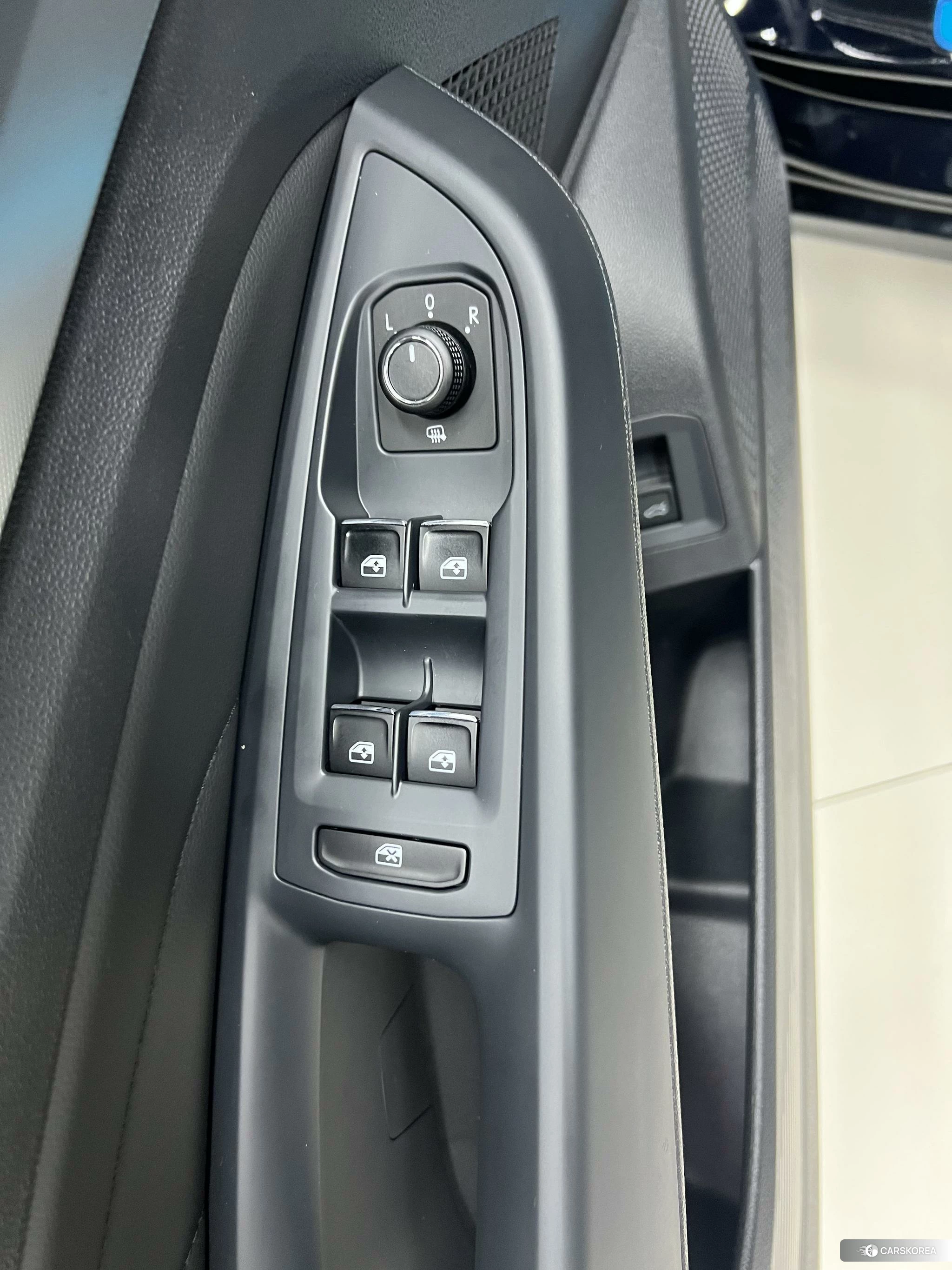 Volkswagen Passat id 4487188 из Китая 13