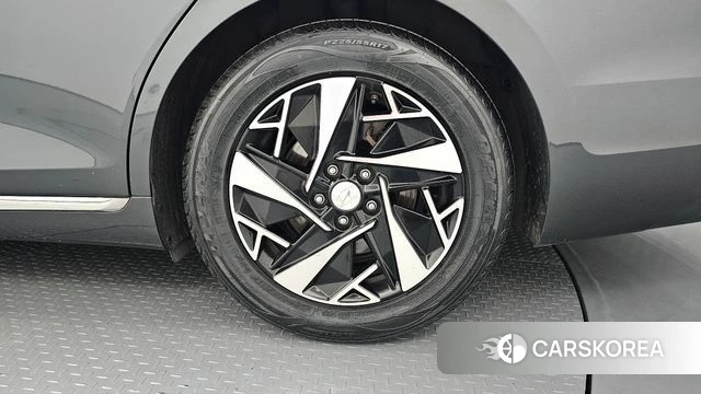 Hyundai The New Grandeur IG Hybrid id 4267555 из Кореи 13