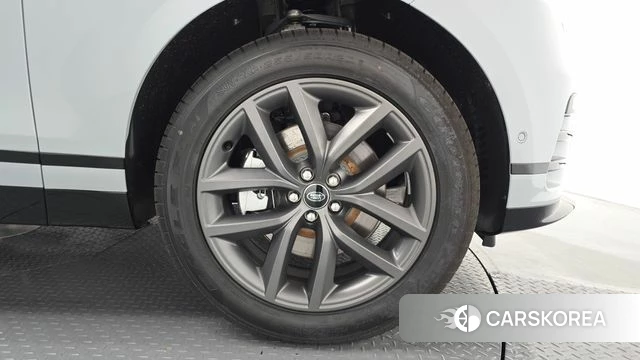 Land Rover Range Rover Velar id 4505130 из Кореи 13