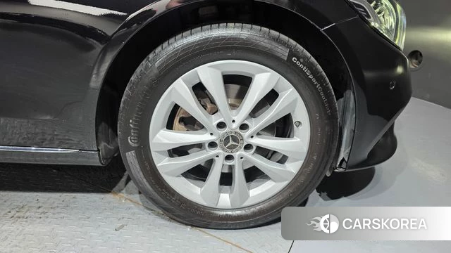 Mercedes-Benz C-Class W205 id 4677214 из Кореи 13