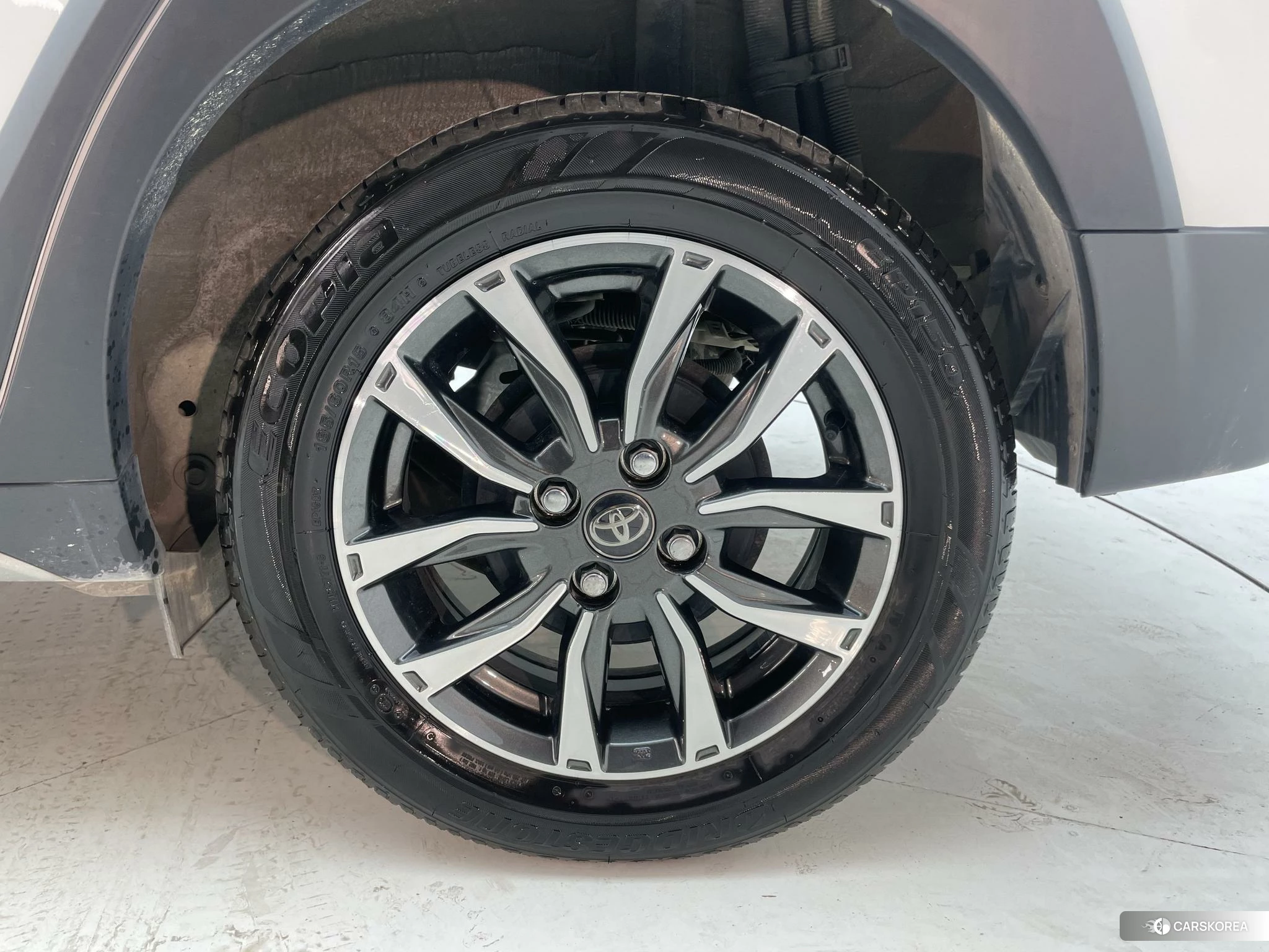 Toyota Yaris L id 4515031 из Китая 13