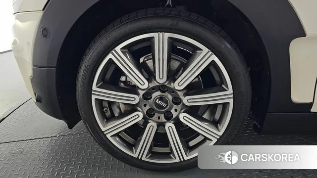 Mini Cooper S Clubman id 4283466 из Кореи 13