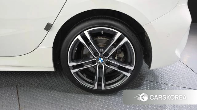 BMW 1 Series (F40) id 4344093 из Кореи 13