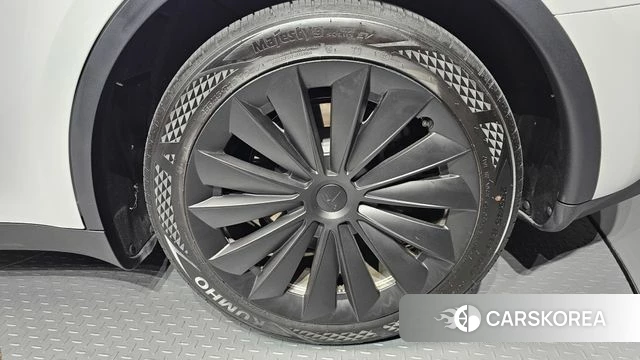 Tesla Model Y id 4792534 из Кореи 13