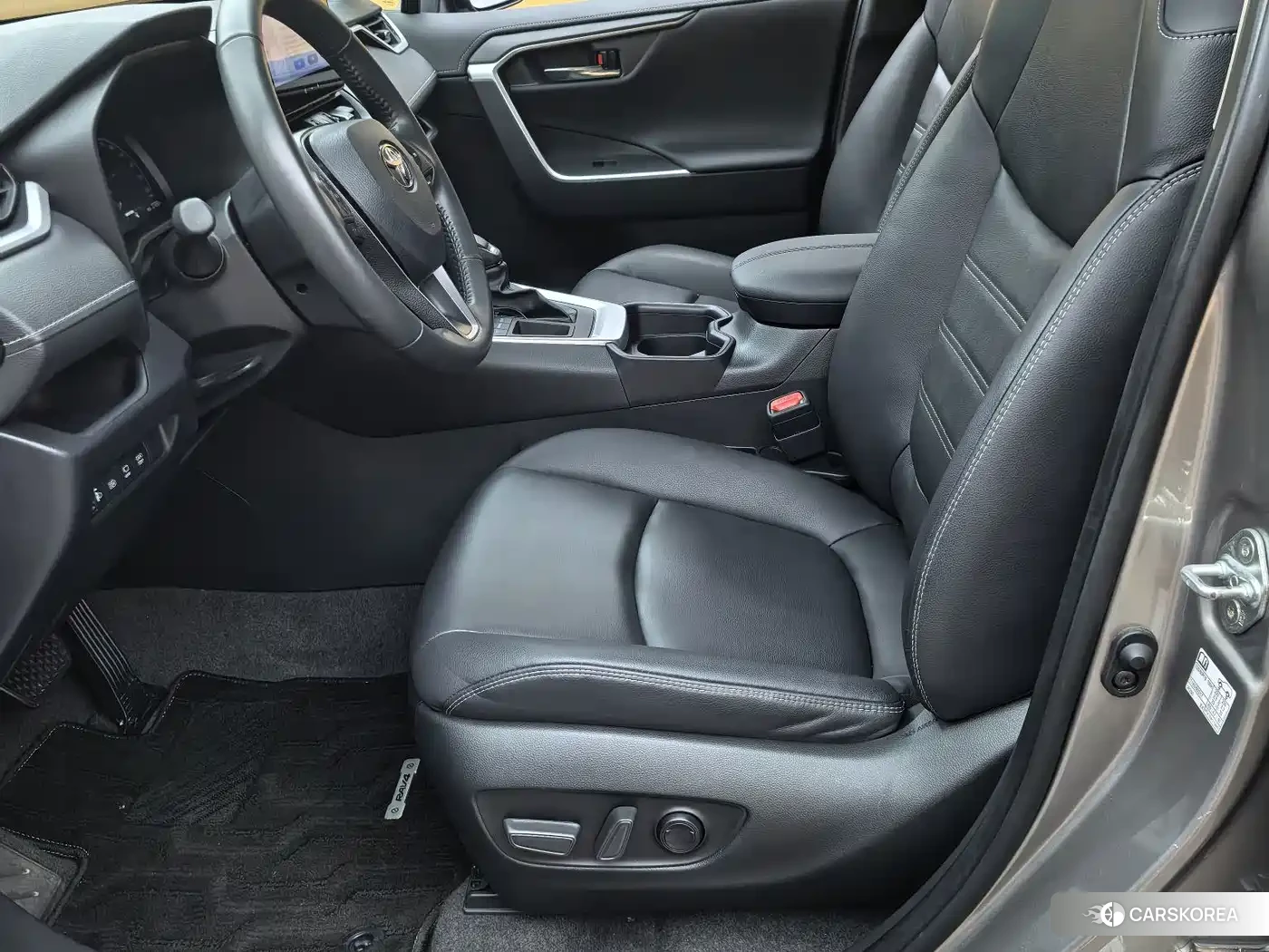 Toyota RAV4 id 4664558 из Китая 13