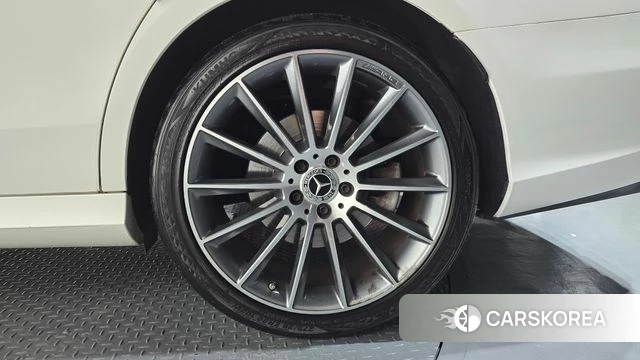 Mercedes-Benz E-Class W213 id 4525465 из Кореи 13