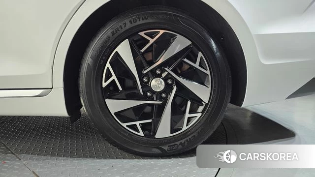 Hyundai The New Grandeur IG Hybrid id 4746147 из Кореи 13