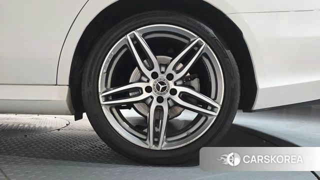 Mercedes-Benz E-Class W213 id 4609914 из Кореи 13