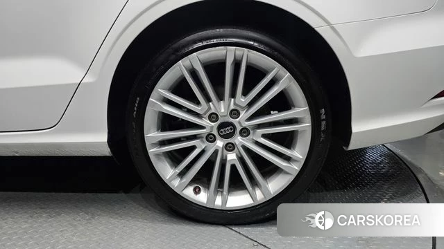 Audi New A3 id 4251227 из Кореи 13
