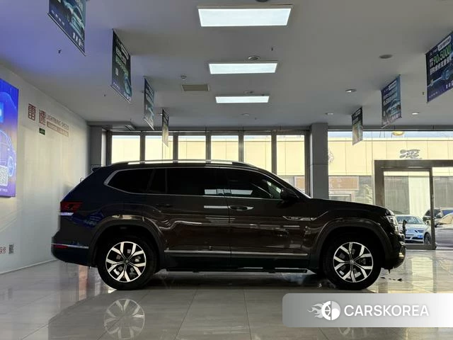 Volkswagen Tourang id 3983277 из Китая 13