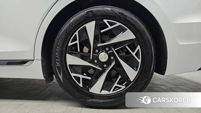 Hyundai The New Grandeur IG Hybrid id 4741036 из Кореи 13