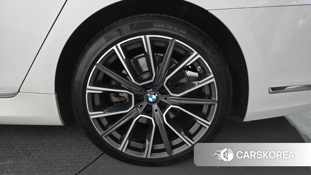 BMW 7 Series (G11) id 4759614 из Кореи 13