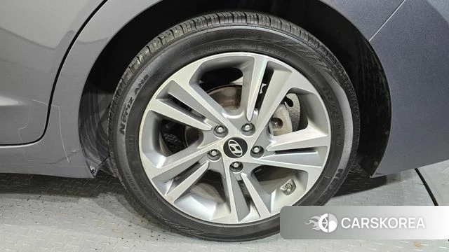 Hyundai Avante AD id 4543520 из Кореи 13
