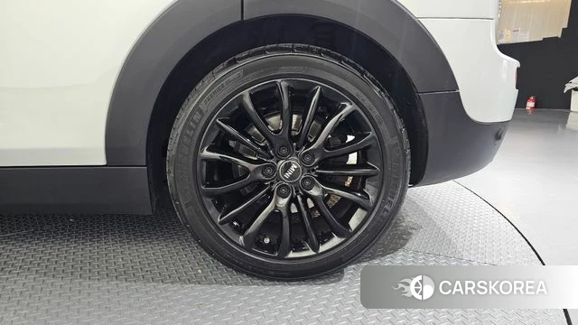 Mini Cooper Clubman id 4594210 из Кореи 13