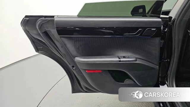 Hyundai Grandeur Hybrid (GN7) id 4941726 из Кореи 13