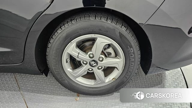 Hyundai Avante AD id 4551980 из Кореи 13