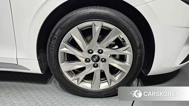 Hyundai The New Grandeur IG Hybrid id 4409971 из Кореи 13