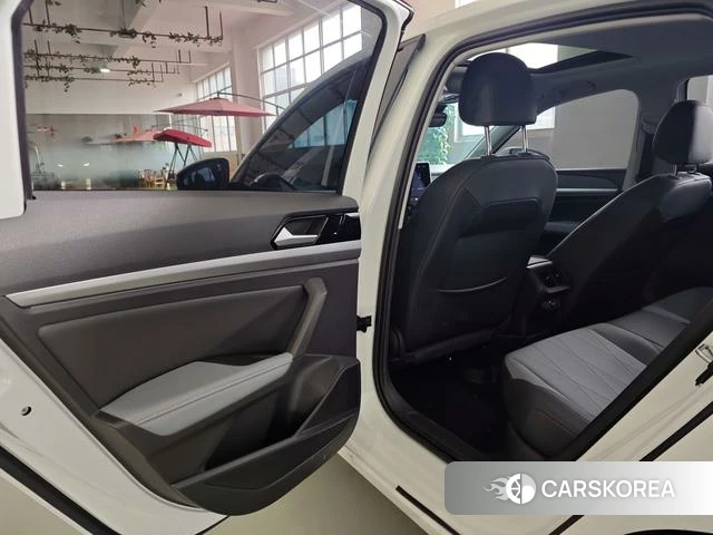 Volkswagen Lavida id 4240597 из Китая 13