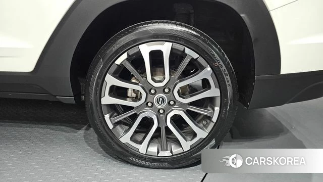 Ssangyong Torres id 4322995 из Кореи 13