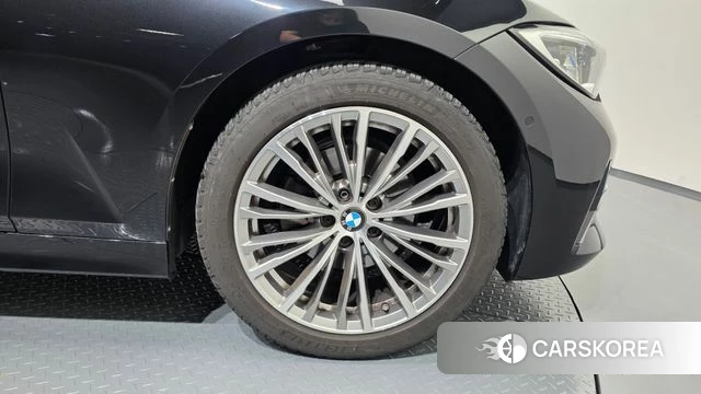 BMW 3 Series (G20) id 4528934 из Кореи 13