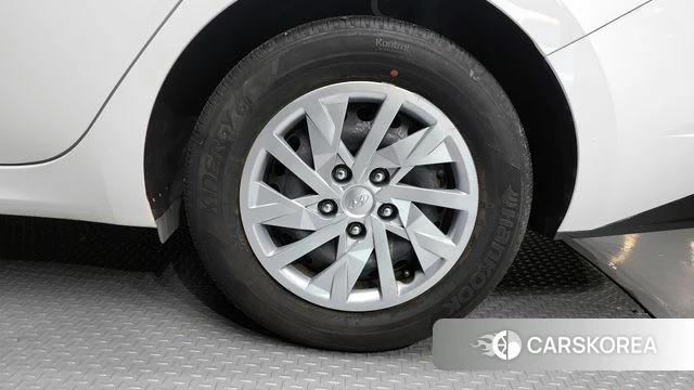 Hyundai Avante (CN7) id 4355562 из Кореи 13