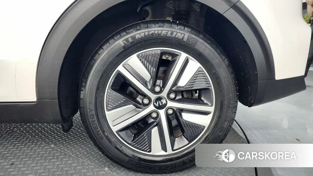 Kia The New Niro id 4188267 из Кореи 13