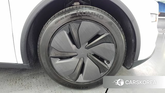 Tesla Model Y id 4617403 из Кореи 13