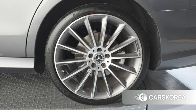 Mercedes-Benz E-Class W213 id 4717552 из Кореи 13