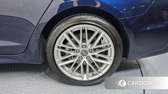 Genesis G70 id 4225356 из Кореи 13