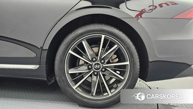 Hyundai The New Grandeur IG id 4356267 из Кореи 13