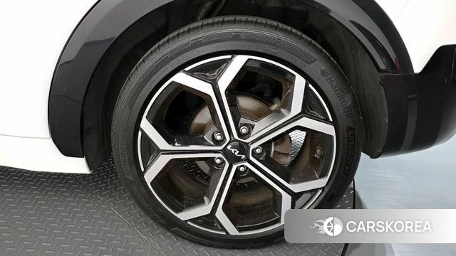 Kia Di Ol Nu Niro id 4281060 из Кореи 13