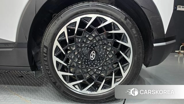 Hyundai Ionic 5 id 4905402 из Кореи 13