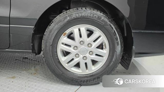 Hyundai The New Grand Starex id 4536496 из Кореи 13