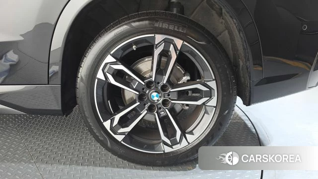 BMW X1 (U11) id 4349232 из Кореи 13